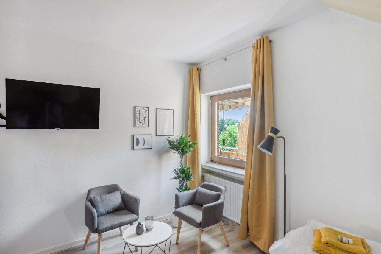 Charysma - Weserufer, Stylish, Schlafzimmer Mit Smart-Tv, 2 Parkplaetze Hamelin Buitenkant foto