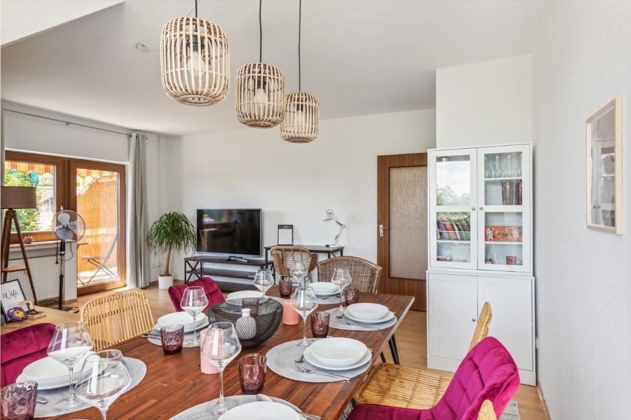 Charysma - Weserufer, Stylish, Schlafzimmer Mit Smart-Tv, 2 Parkplaetze Hamelin Buitenkant foto